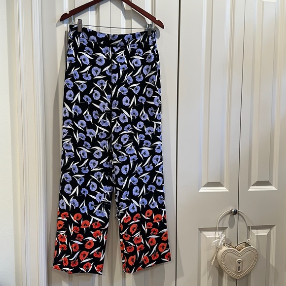 Ann Taylor wide leg high rise floral pants poppy print size 4 - Picture 2 of 14
